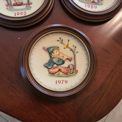 3 Collectable Plate Lot