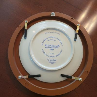 3 Collectable Plate Lot