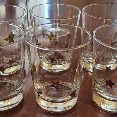 18 Glass Lot