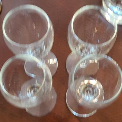 18 Glass Lot
