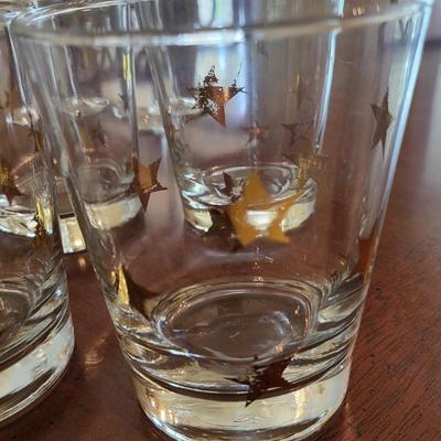 18 Glass Lot