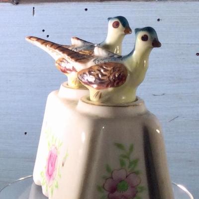 Lot 42JO - individual salt and pepper set, brown pheasants in holder