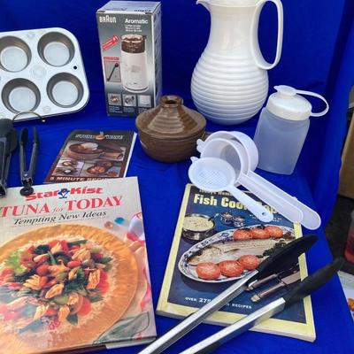 MORE GOOD KITCHEN STUFF, A NIB COFFEE GRINDER, COOL VINTAGE GLASS LIQUID MEASURER ,STONEWAVE  MICROWAVE DISH & MORE