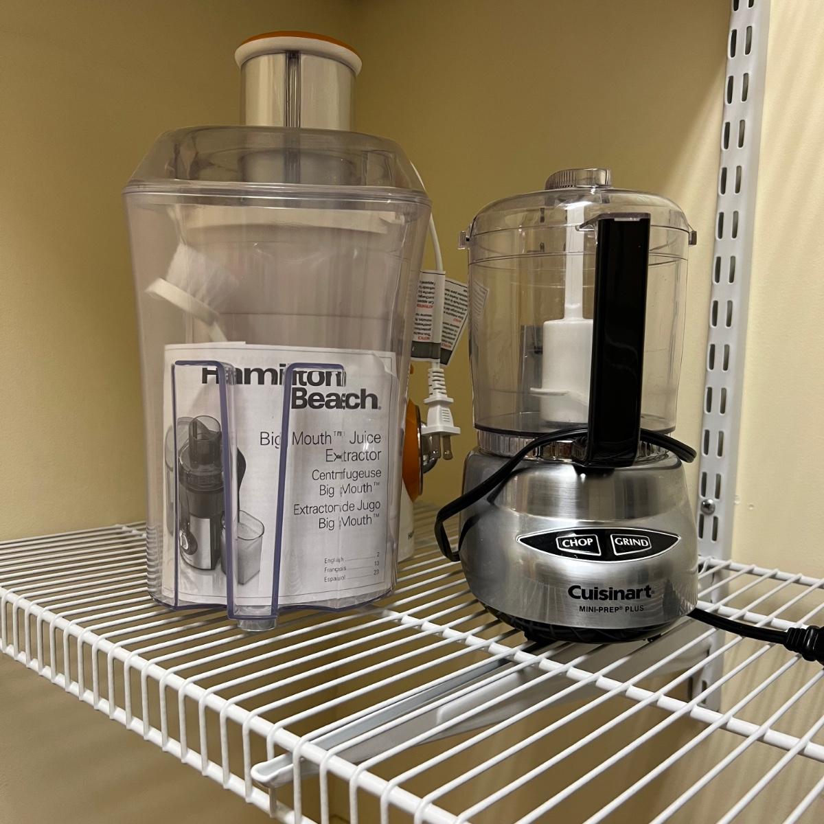 Hamilton Juice Extractor & Cuisinart MiniPrep Plus (2BC1RG