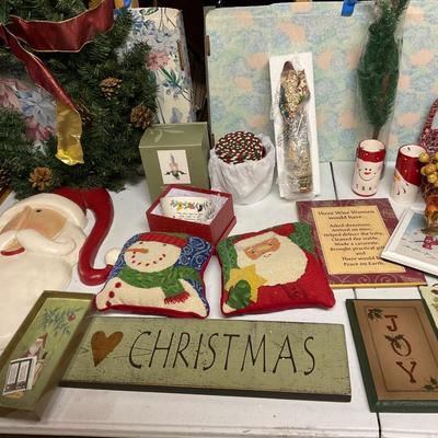 Jim Shore Santa, Large Santa, Feather Tree And More.