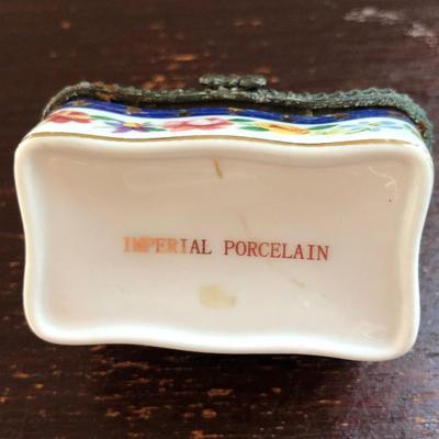 Small religious items