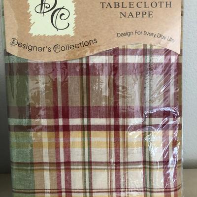 Seafood set and checkered tablecloth