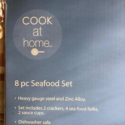 Seafood set and checkered tablecloth