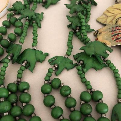 Various unique jewelry.