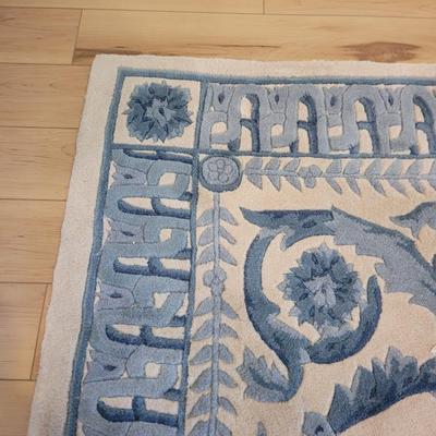 Blue and Cream 100% Wool Area Rug (2BLR-CE)