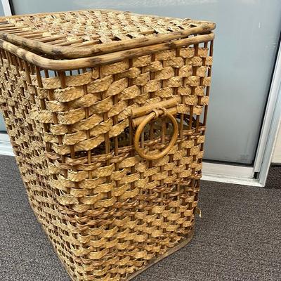 Woven Wicker Laundry Basket Hamper