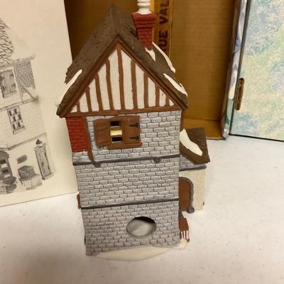 Department 56 â€œPoultererâ€