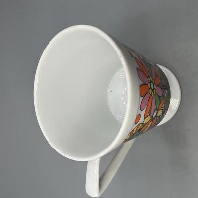 Colorful Retro Hippie Flower Pedestal Coffee Cup Mug