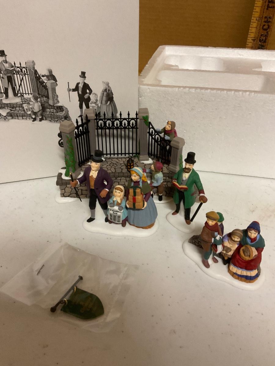 Department 56 “ A Christmas CAROL’ READING BY CHARLES DICKENS