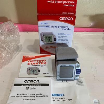 Omron Deluxe Blood Pressure Monitor