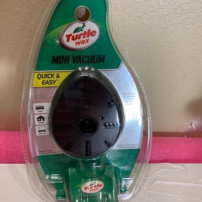 Turtle Wax Mini Vacuum For Car NEW in Factory Package