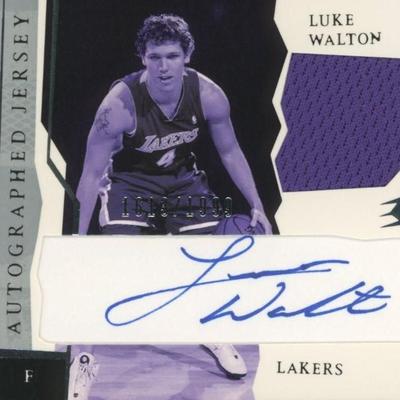 LA Lakers Luke Walton signed rookie card and jersey swatch