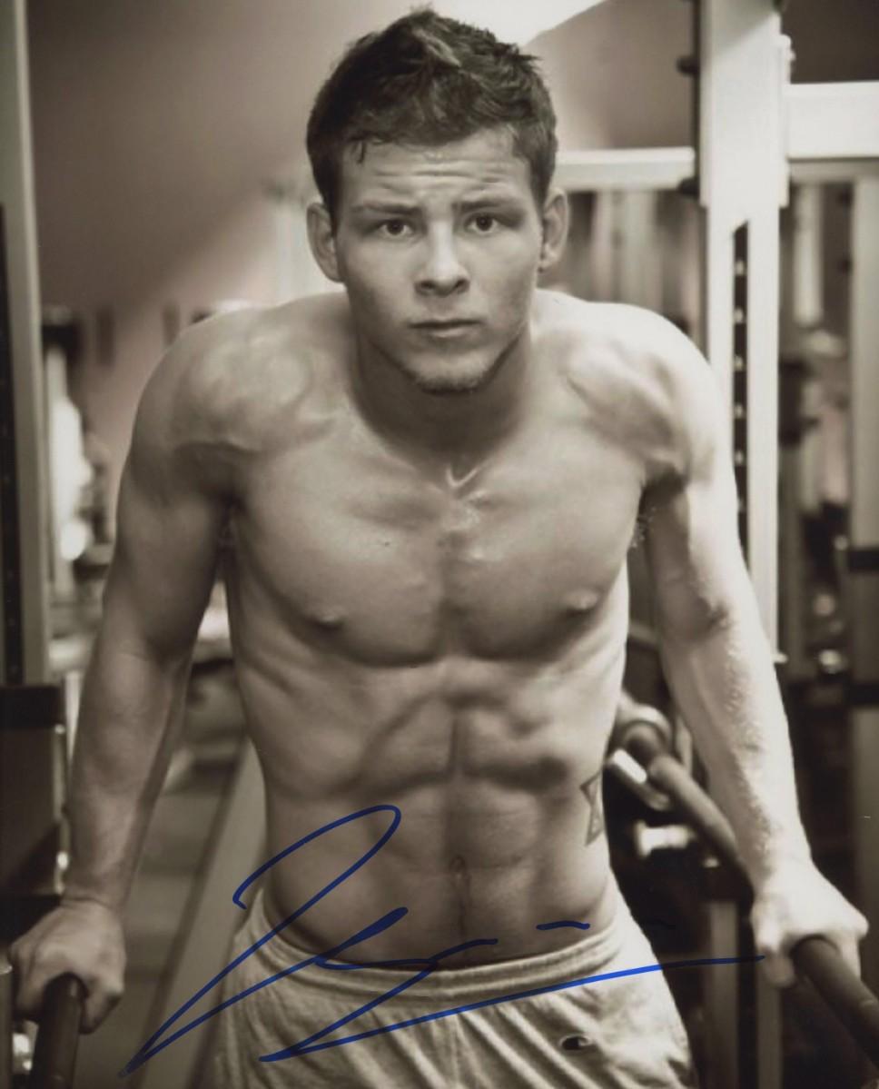Jonathan Lipnicki signed photo | EstateSales.org