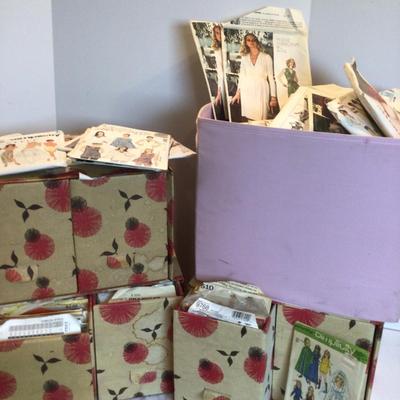 1126 Vintage Sewing Pattern Lot