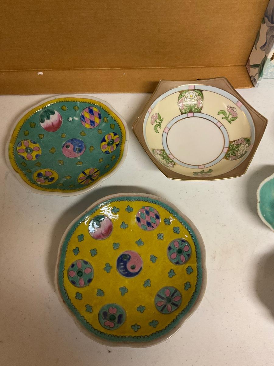 antique-chinese-dishes-and-vintage-nippon-dish-estatesales