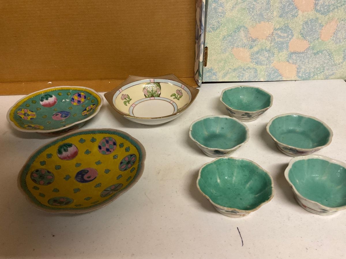 antique-chinese-dishes-and-vintage-nippon-dish-estatesales