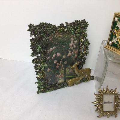 1105 Neiman Marcus Lot