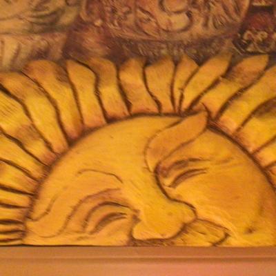 1087 Wooden Happy Sun Carving