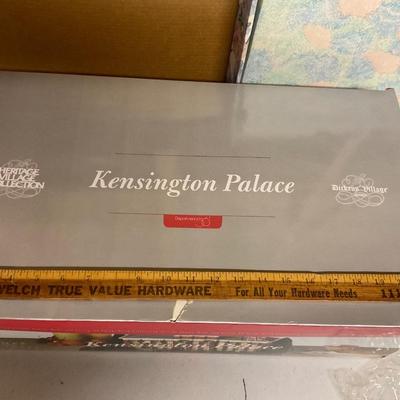 Department 56 Kensington Palace
