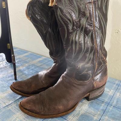 Vintage boots and decor hat