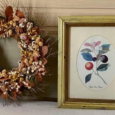Vintage Farmhouse Mirror - Dried Flowers Wreath