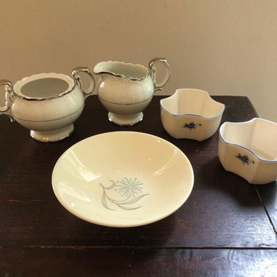 Miscellaneous collectible china ware