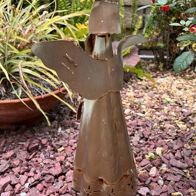 Welded Bent Metal Garden Angel Decorative Figurine