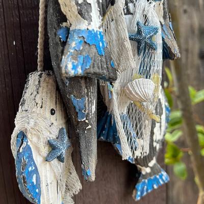 Vintage Blue & White Withered Hanging Nautical Catch of the Day Fish Decor
