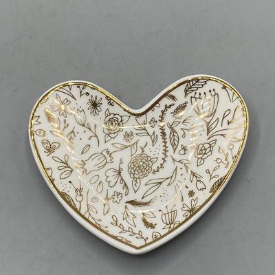 Small White Porcelain Ceramic Heart Dish with Gold Design Rosanna Seattle