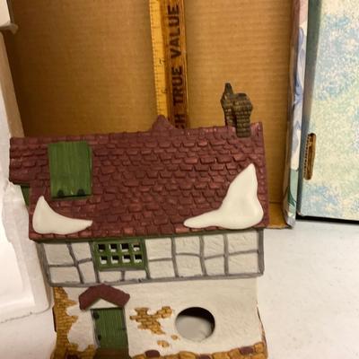 Department 56 â€œTHE MERMAID FISH SHOPPEâ€