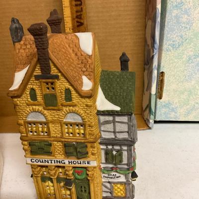 Department 56 â€œSILAS THIMBLETON BARRISTER