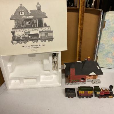 Department 56 TRAIN AND LIGHTED STATION.