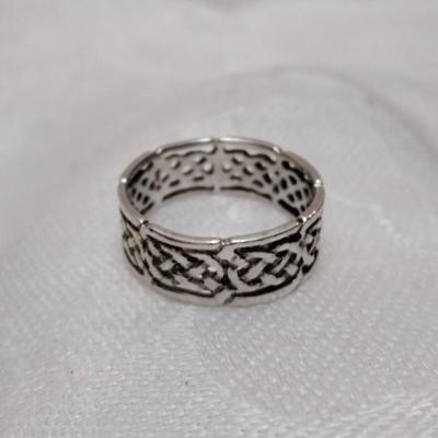 925 Ring Size 7,5