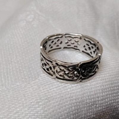 925 Ring Size 7,5