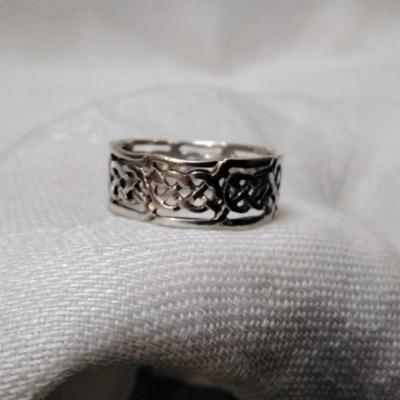 925 Ring Size 7,5