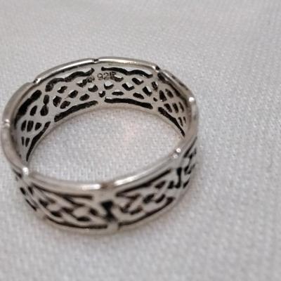 925 Ring Size 7,5