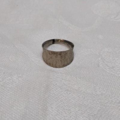 950 Silver Ring Size 7