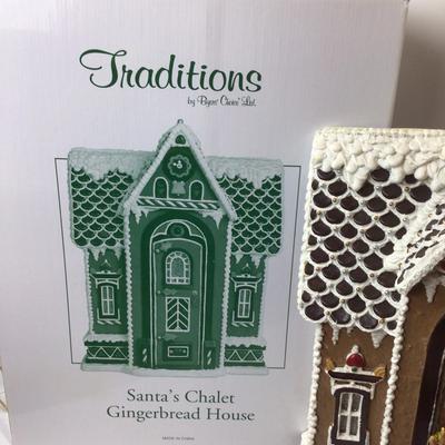 1068 Traditions by Byers Choice â€œSantaâ€™s Chaletâ€