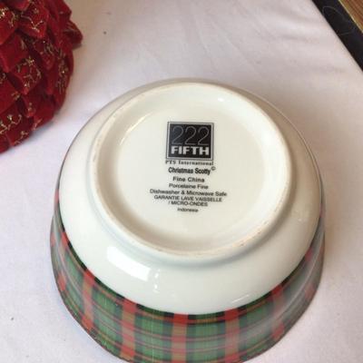 1066 Christmas Scotty 222 Fifth Dish Set