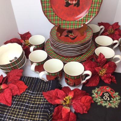 1066 Christmas Scotty 222 Fifth Dish Set