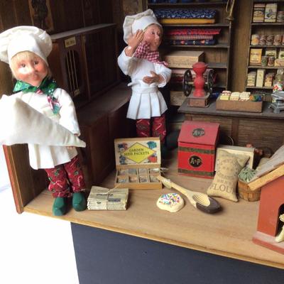 1052 â€œGeneral Storeâ€ Dollhouse Diorama