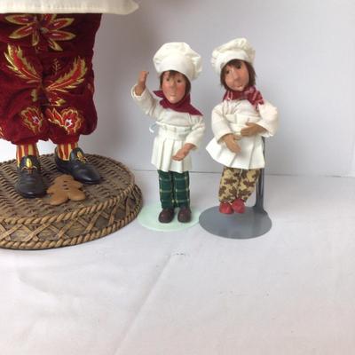 1051 French Santa Chef and Byers Choice Chef