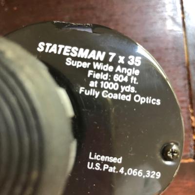 Binoculars with case super wide angle-604 ft at 1000 yards.