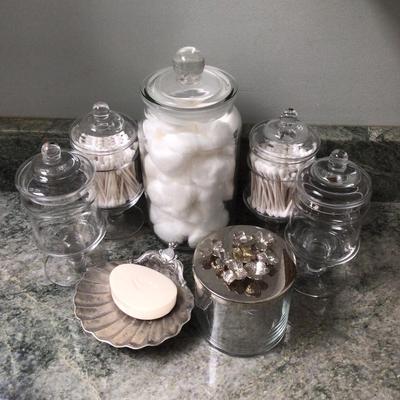 1026 Apothecary Jars