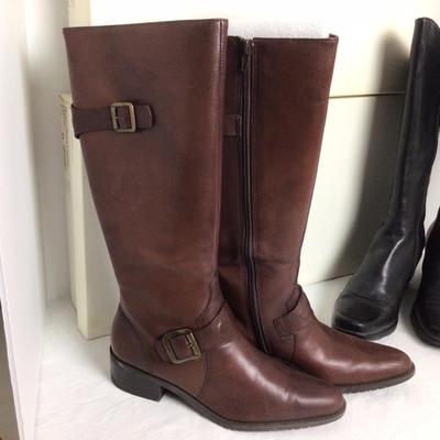 1002 Naturalizer Boots